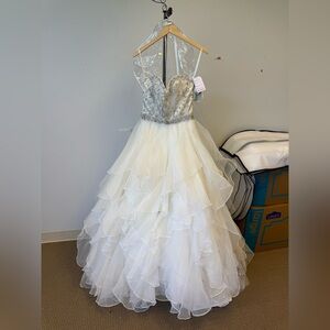 Elegant Ivory/Silver Strapless Gown 2818